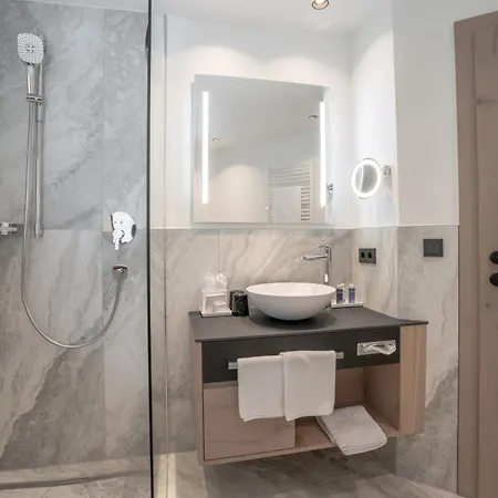 Madlein Bed & Breakfast Ischgl