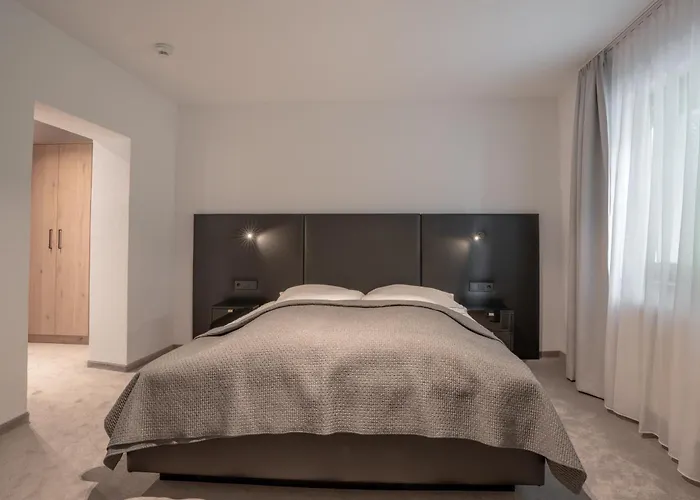 Bed & Breakfast Madlein 3*